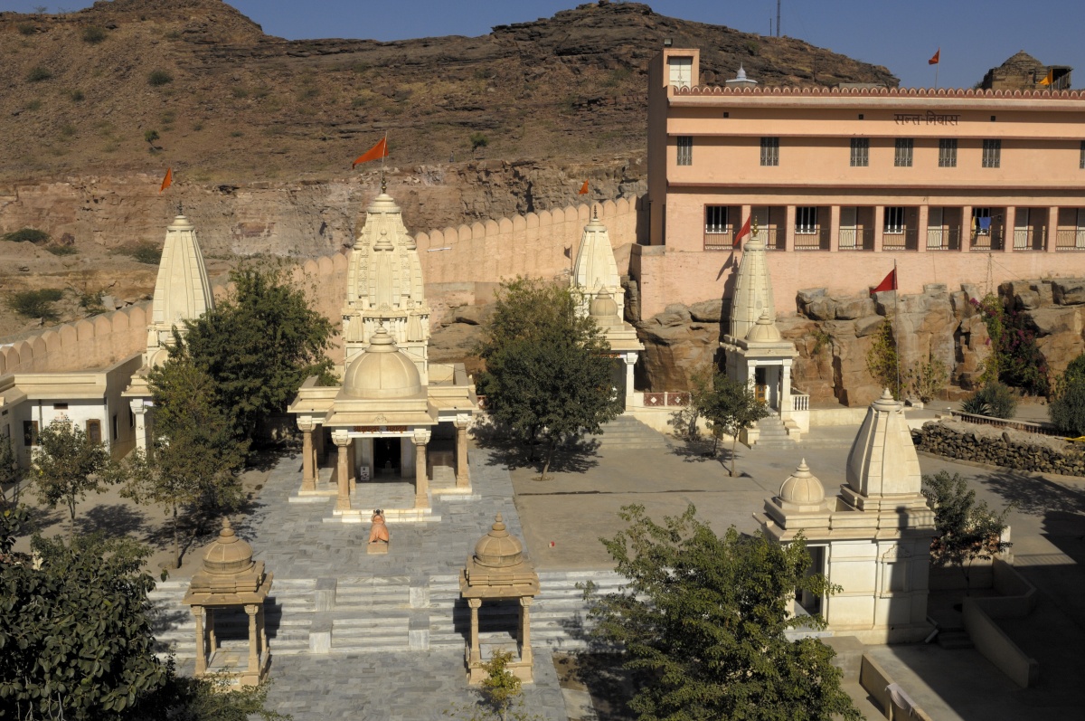 Mahaprabhuji-ashram-Bari-Khatu