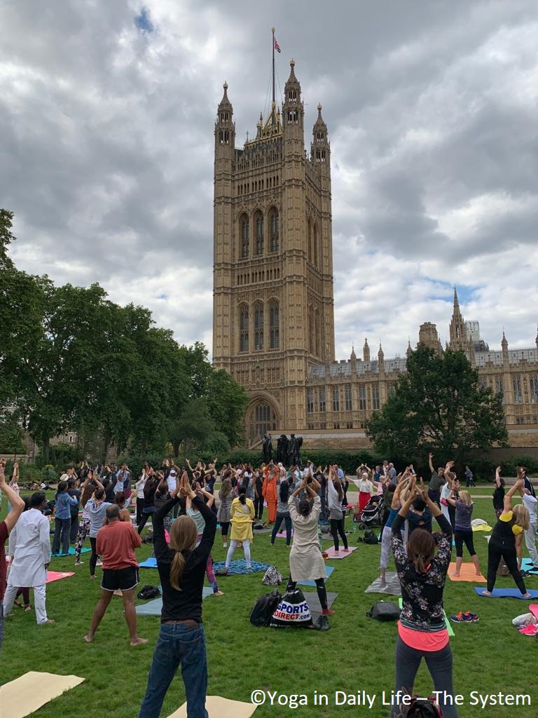 Vishwaguruji celebrates International Day of Yoga in London, UK