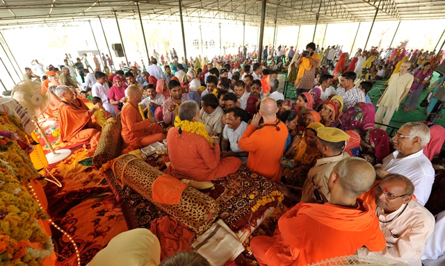 Gurupurnima celebration in Jadan with H.H. Abunathswami Maheshwarananda