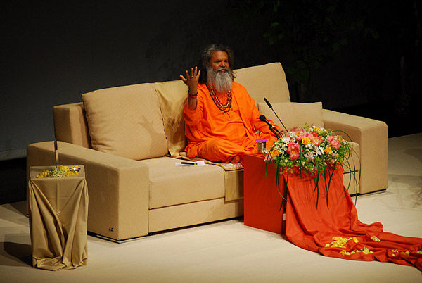 Spiritual Awakening for World Peace - Swamiji's tour marking the 20th anniversary of YDL in Slovenia